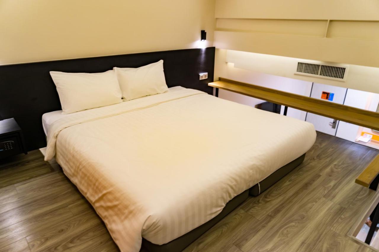 Hotel Z zpaze Bangkok Buitenkant foto