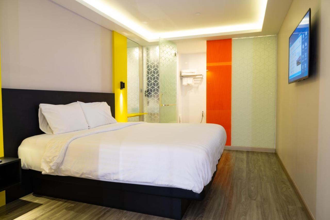 Hotel Z zpaze Bangkok Buitenkant foto